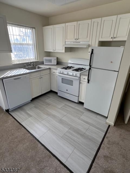 Vail Manor - Residential Lease