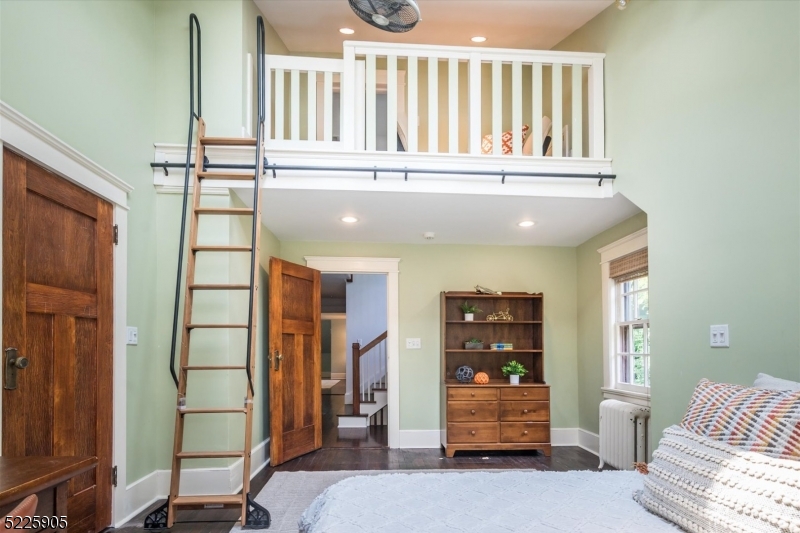 Upper Montclair - Residential