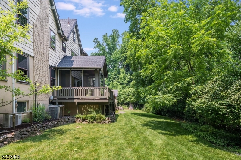 Upper Montclair - Residential