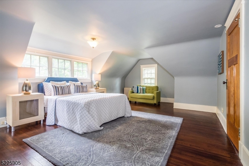 Upper Montclair - Residential