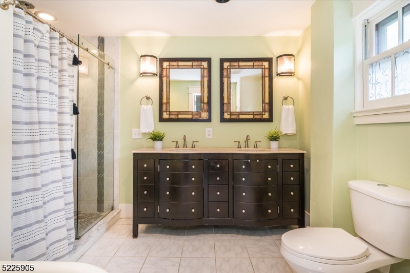 Upper Montclair - Residential