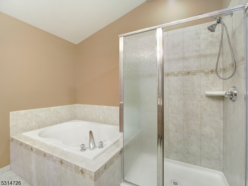 Morris Chase - Residential