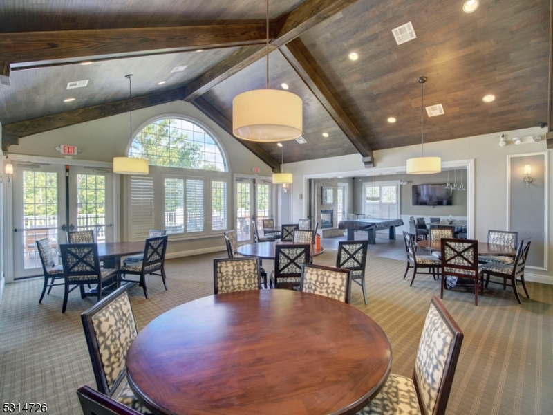 Morris Chase - Residential