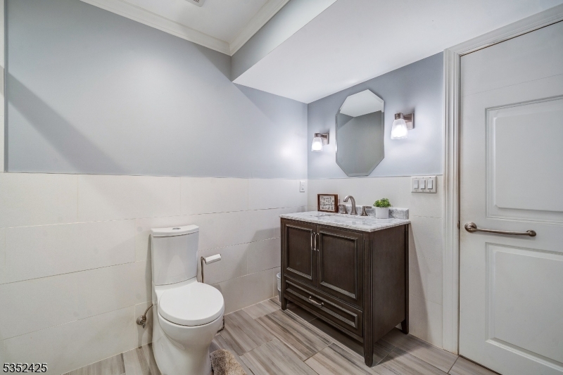 Farrington Lake - Residential