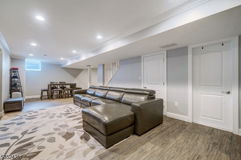 Farrington Lake - Residential