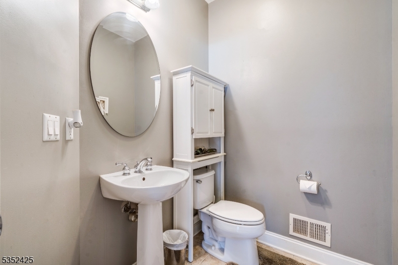 Farrington Lake - Residential