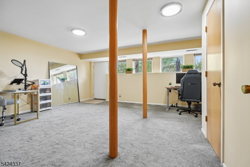 Lindsley Heights - Residential