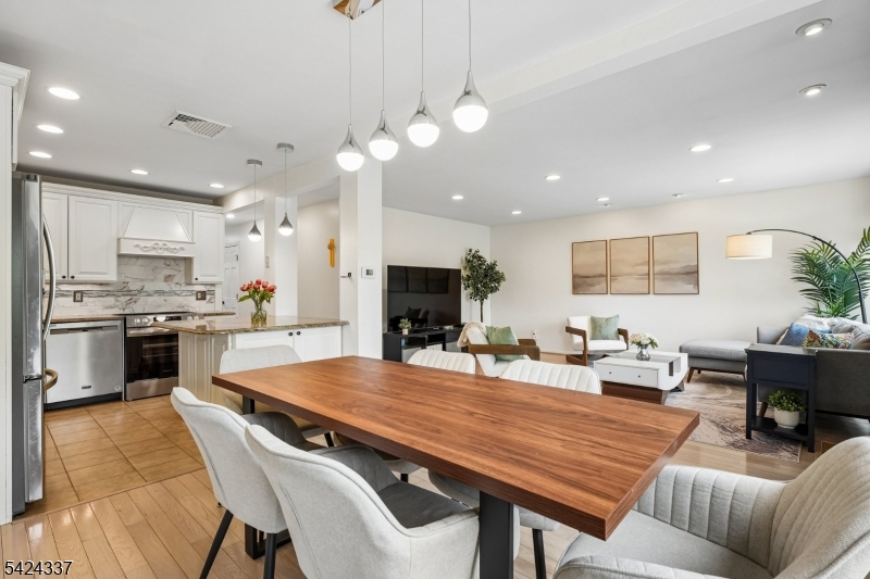 Lindsley Heights - Residential