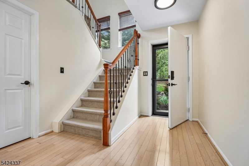 Lindsley Heights - Residential