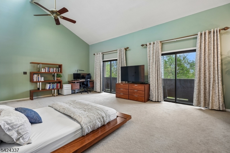 Lindsley Heights - Residential