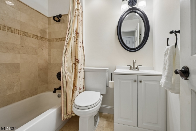 Lindsley Heights - Residential