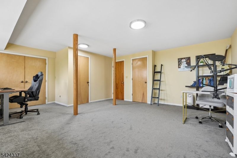 Lindsley Heights - Residential