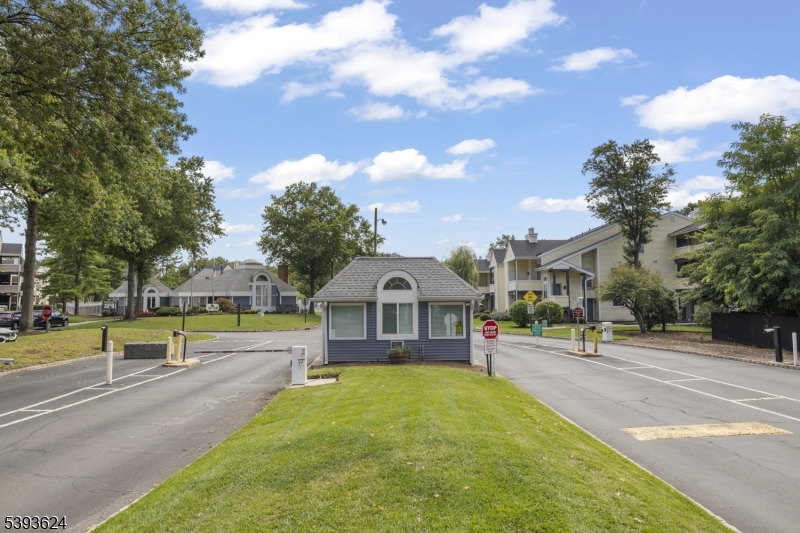 The Point at Galloping Hill - Residential