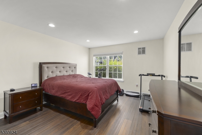 The Point at Galloping Hill - Residential