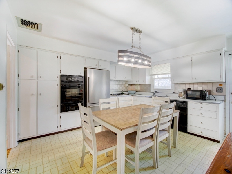 Englishtown - Residential