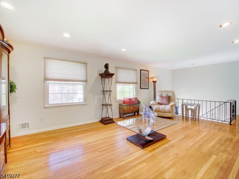 Englishtown - Residential