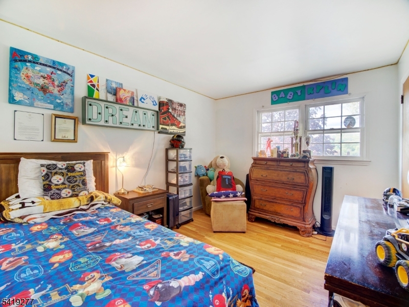 Englishtown - Residential