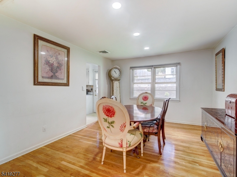 Englishtown - Residential