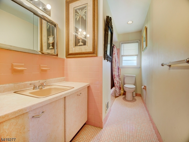 Englishtown - Residential