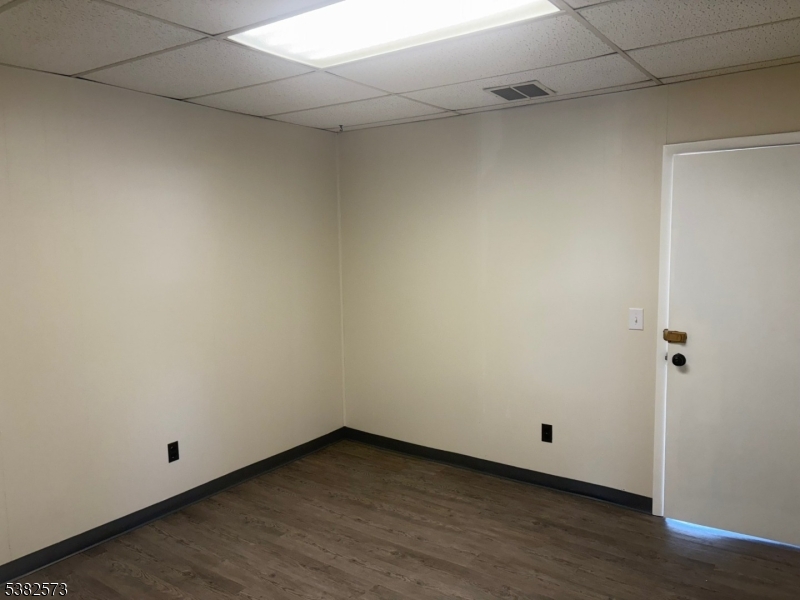 Piscataway Twp., New Jersey 08854, United States, ,Residential,Active,206841