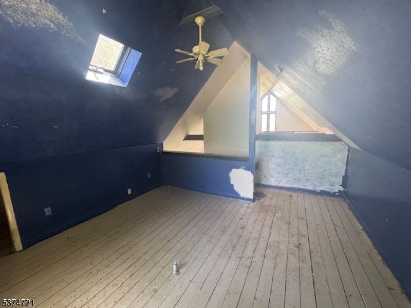 Lake Neepaulin - Residential