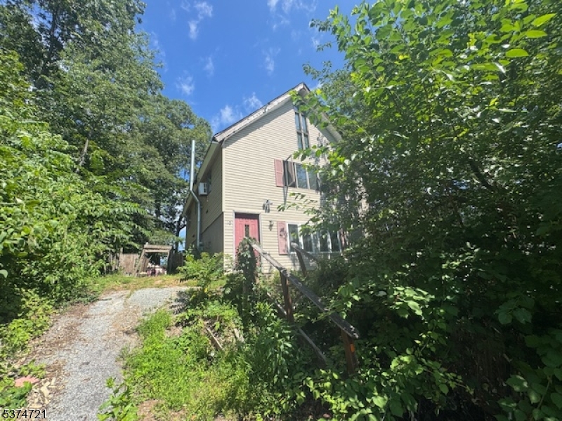 Lake Neepaulin - Residential