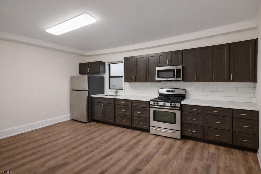 Renovated apartment located in Newark. Spacious layout with 3 bedrooms and 1 bathroom. Bright living area, updated kitchen and bathroom. Conveniently located near transportation, schools, shopping, and major highways. On-street parking available. Immediate occupancy.