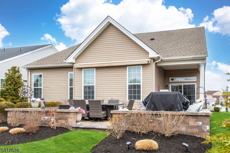 Regency at Flanders - Residential