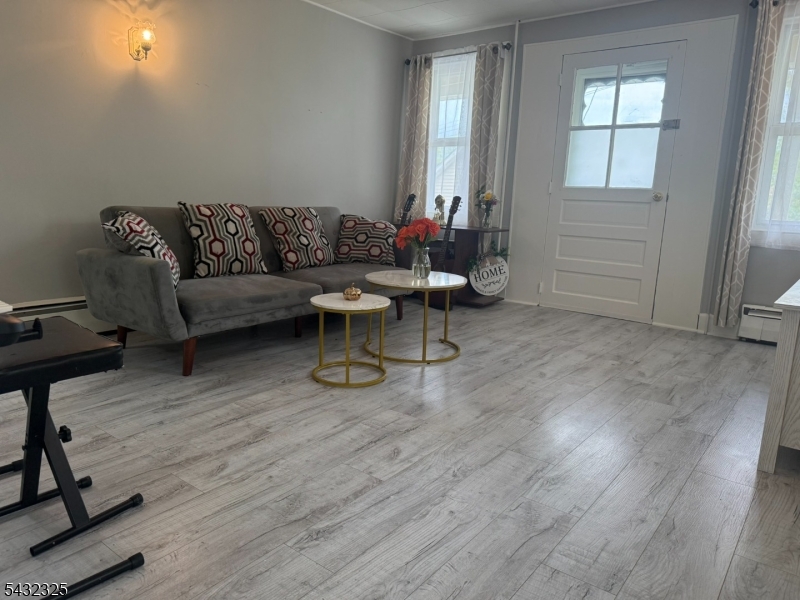 Mount Tabor - Residential