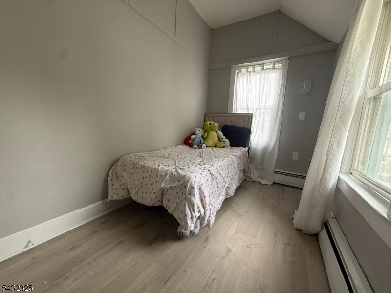 Mount Tabor - Residential