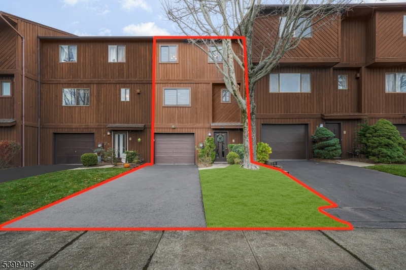 Highview At Hawthorne - Residential