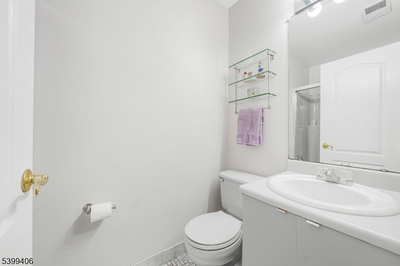 Highview At Hawthorne - Residential