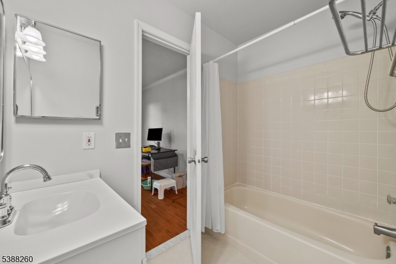 Society Hill - Residential