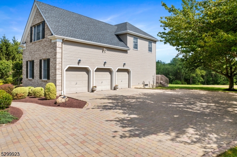 Country Classics - Residential