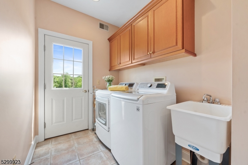 Country Classics - Residential