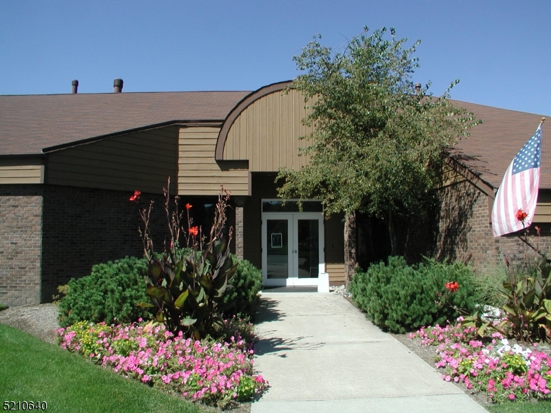 The Madison Common - Residential Lease