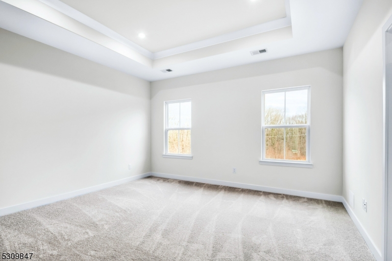 Mountain Ridge - Residential Lease