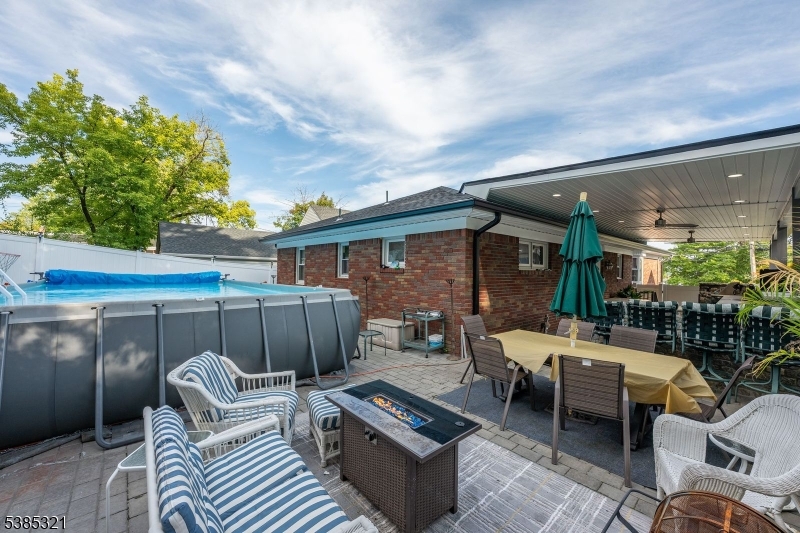 Hillcrest - Residential