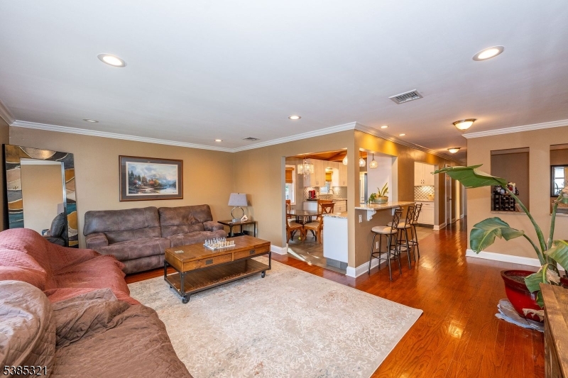 Hillcrest - Residential