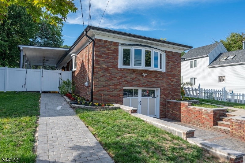 Hillcrest - Residential