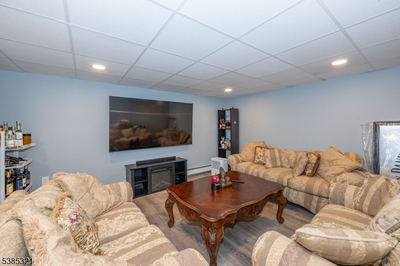 Hillcrest - Residential