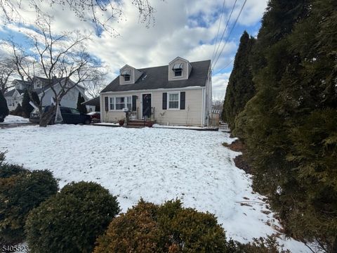 54 Hillairy Ave, Morristown Town, NJ 07960 - #: 4004840