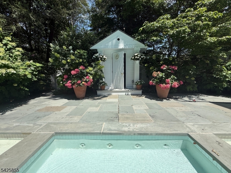 Farley - Residential