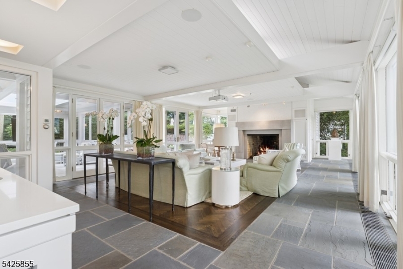 Farley - Residential