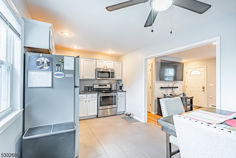 Mountainview Manor - Residential