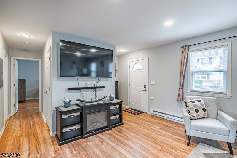 Mountainview Manor - Residential