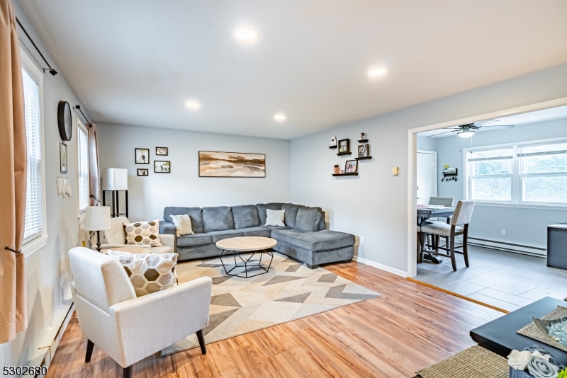 Mountainview Manor - Residential