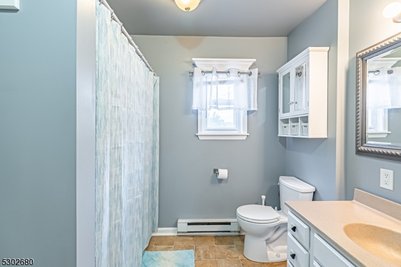 Mountainview Manor - Residential