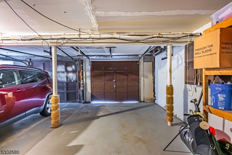 Mountainview Manor - Residential