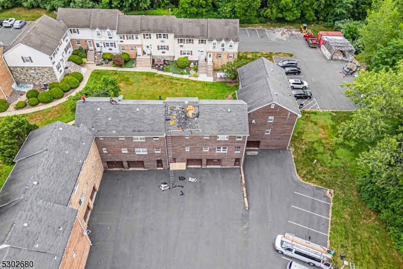 Mountainview Manor - Residential